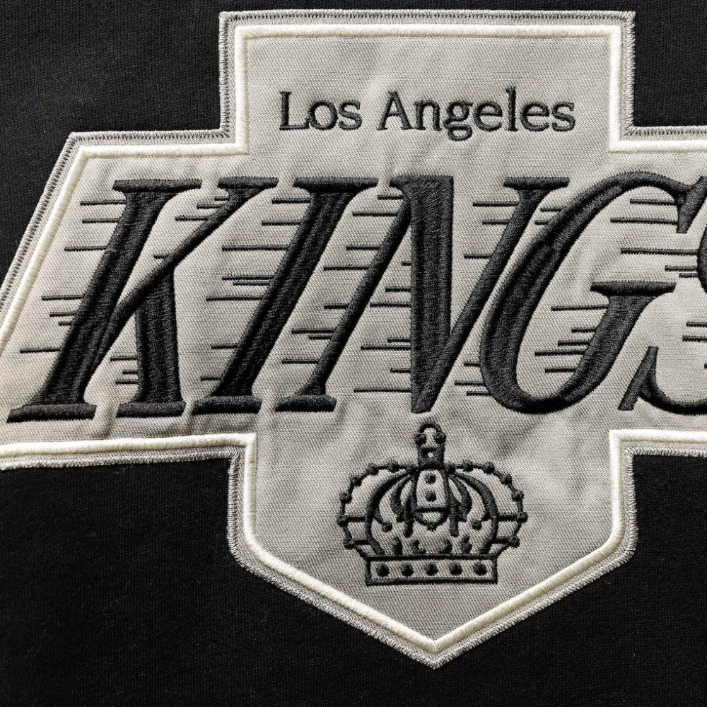 Luc Robitaille Los Angeles Kings '47 Retired Player Name & Number Lacer Pullover Hoodie