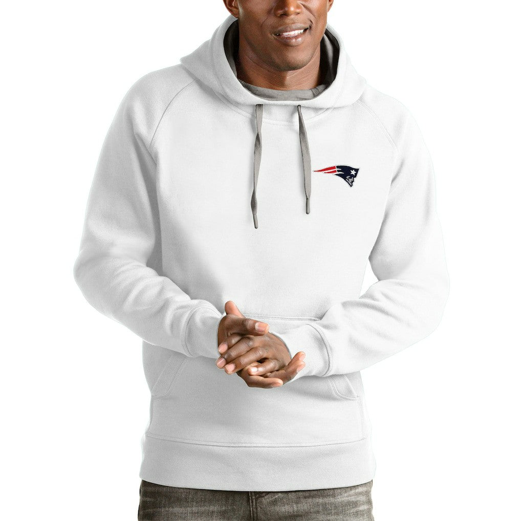 NFL New England Patriots Antigua Logo Victory Pullover Hoodie