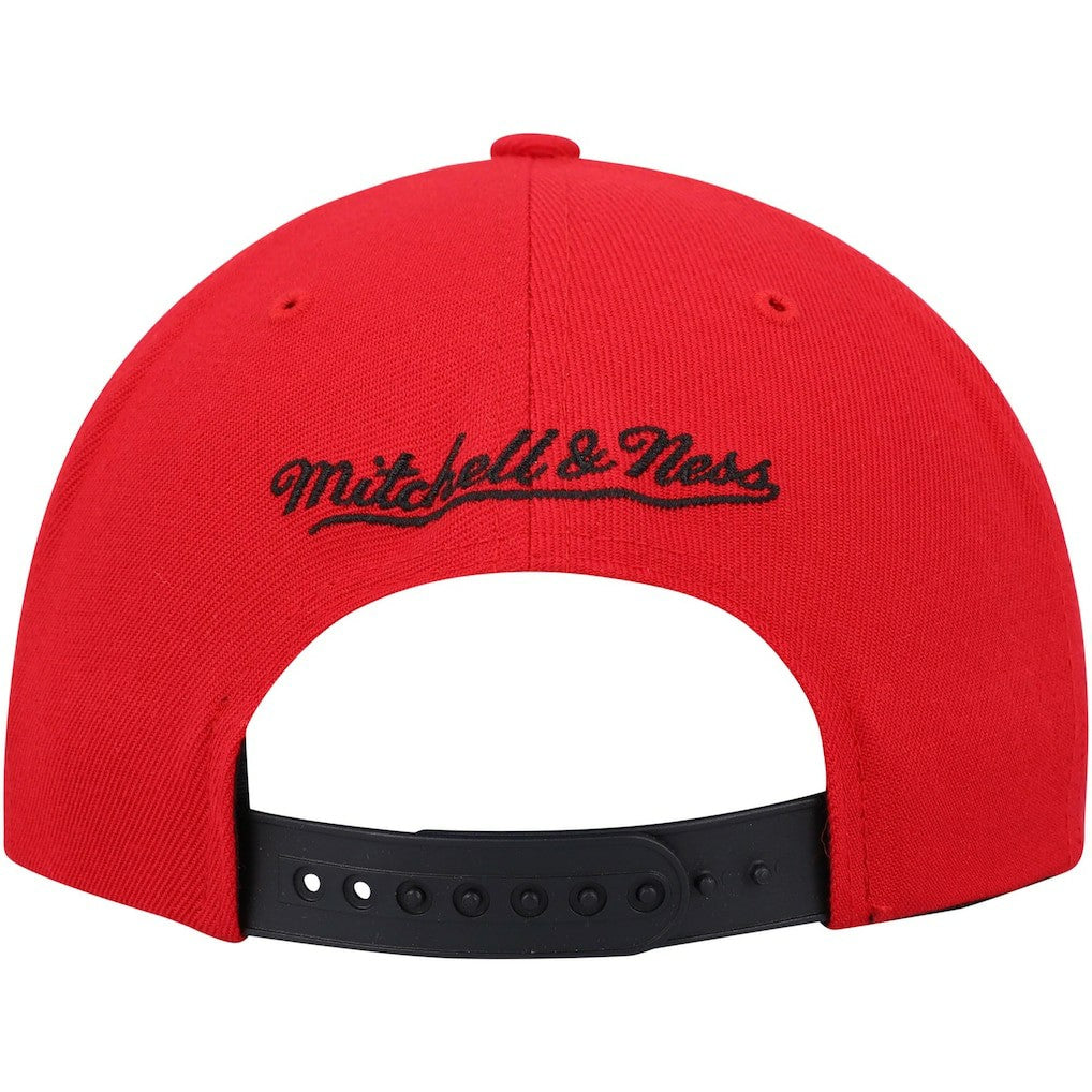 Chicago Bulls Day One Snapback Hat - Black/Red | Mitchell & Ness on sale