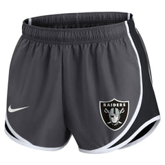 NFL Las Vegas Raiders Women's Plus Size Logo Performance Tempo Shorts