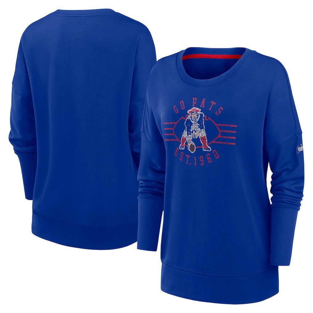 NFL New England Patriots Women's Rewind Playback Icon Performance Pullover Sweatshirt