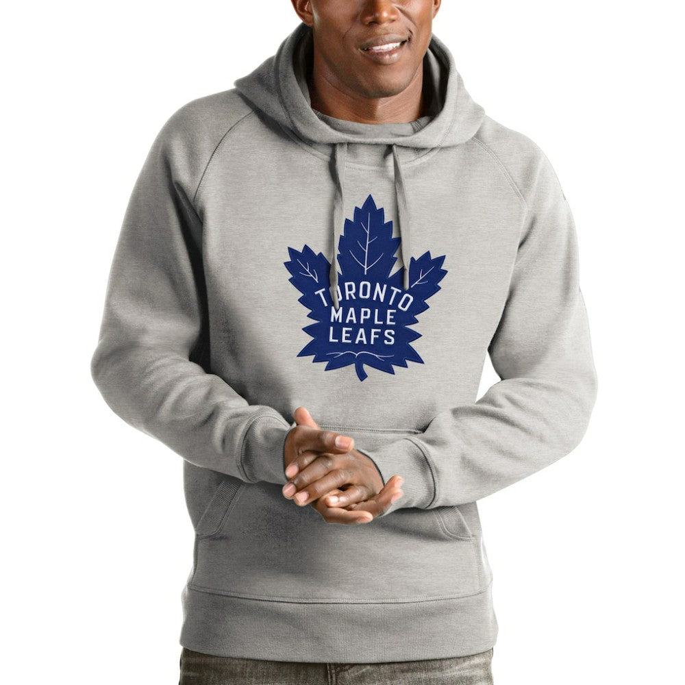 Toronto Maple Leafs Antigua Logo Victory Pullover Hoodie