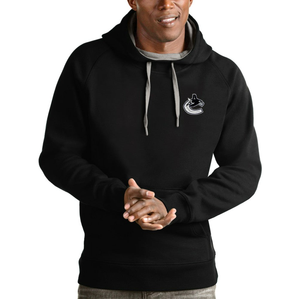Vancouver Canucks Antigua Victory Pullover Hoodie