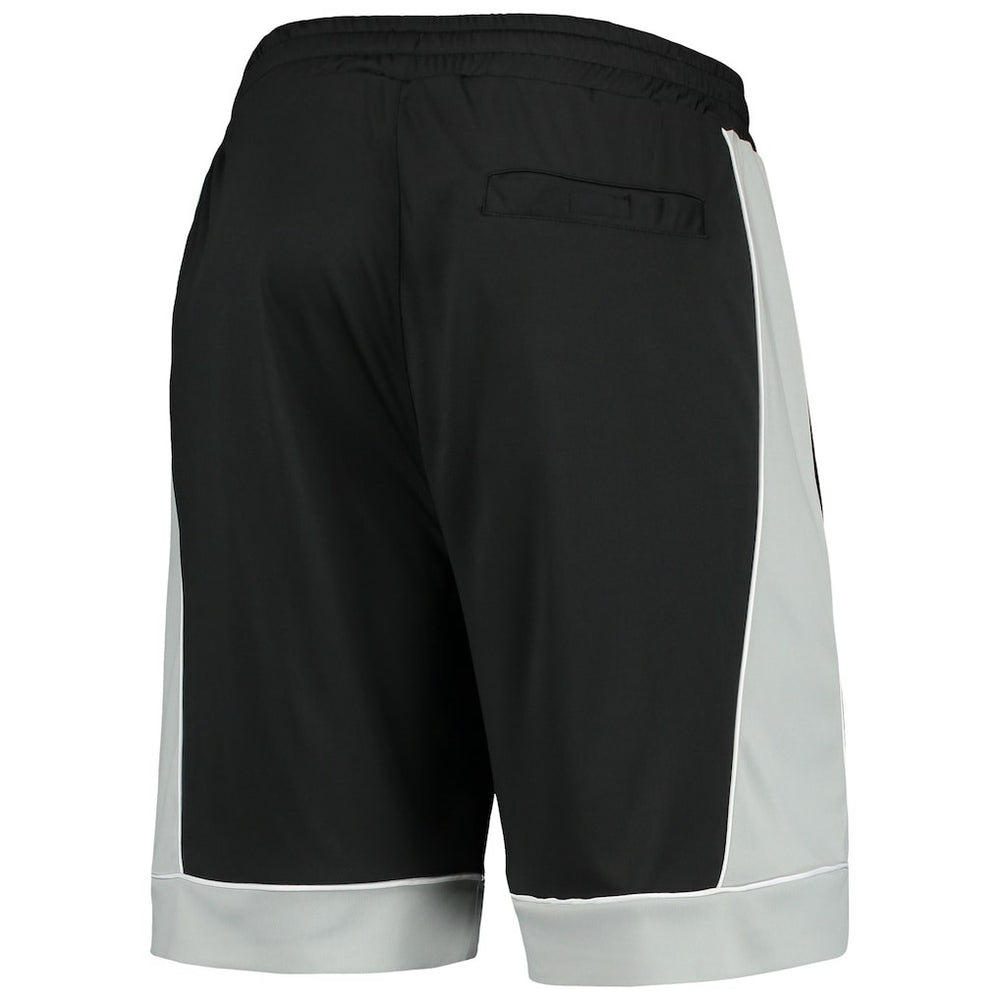 NFL Las Vegas Raiders Starter Fan Favorite Fashion Shorts
