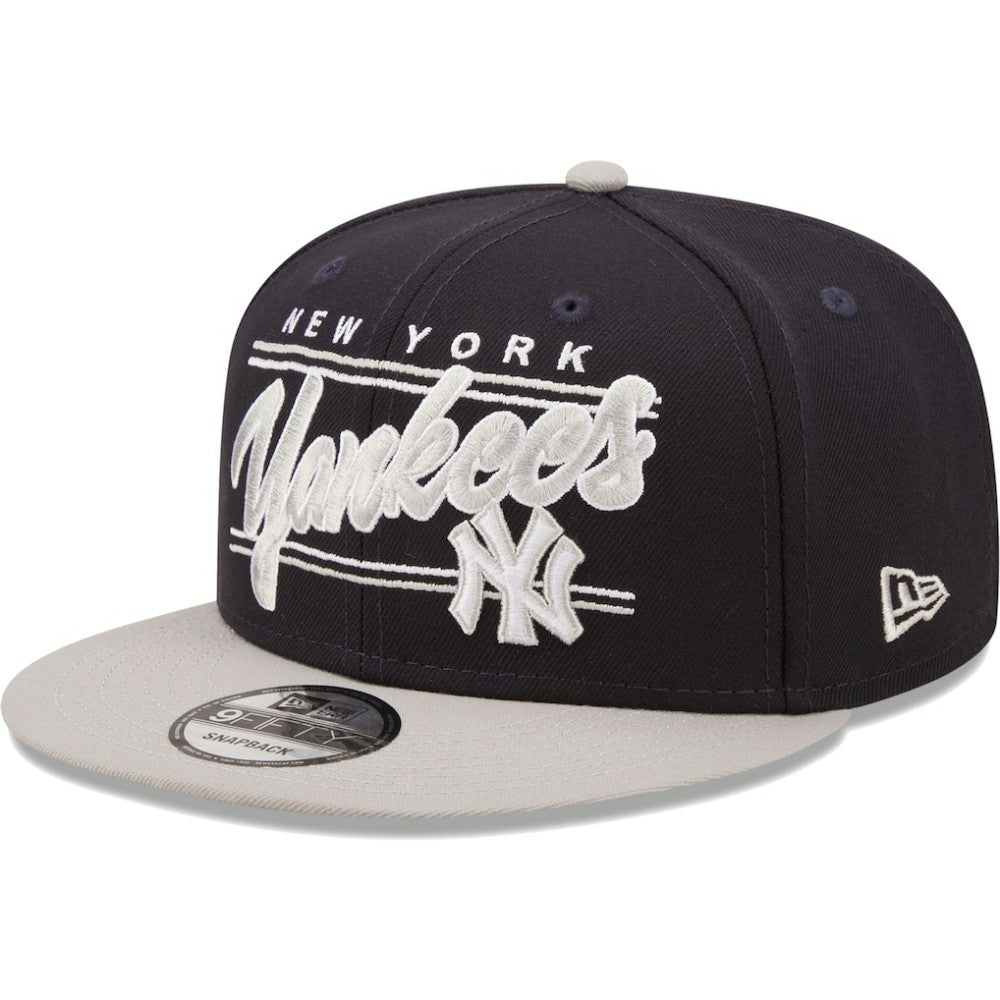 New York Yankees Team Script 9FIFTY Adjustable Snapback Hat - Navy/Gray | New Era