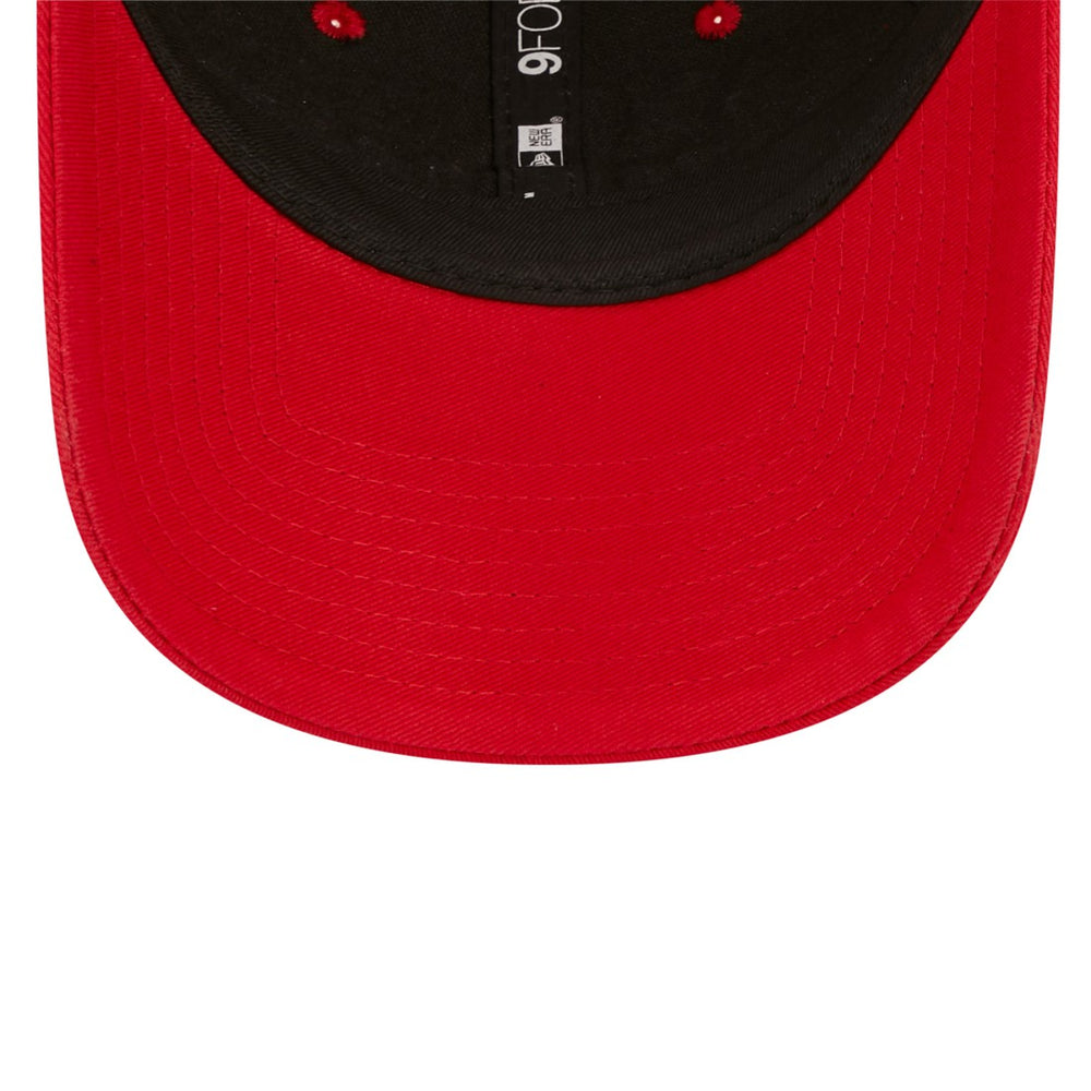 NFL Tampa Bay Buccaneers Women's Team Trucker 9FORTY Snapback Hat