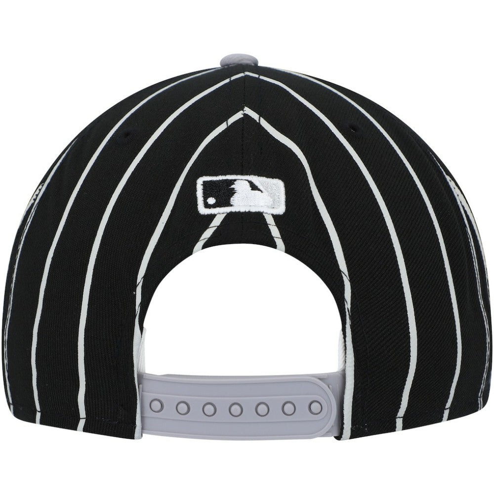 Chicago White Sox City Arch 9FIFTY Snapback Hat - Black/Gray | New Era