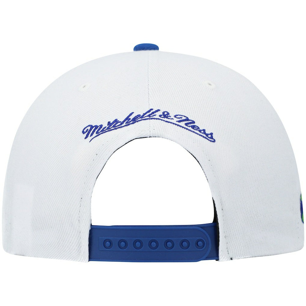 Atlanta Hawks Hardwood Classics Snapback Hat - White/Royal | Mitchell & Ness online
