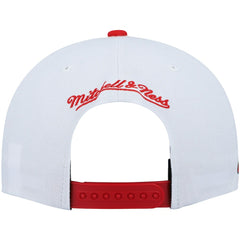 Chicago Bulls Hardwood Classics Snapback Hat - White/Red | Mitchell & Ness online