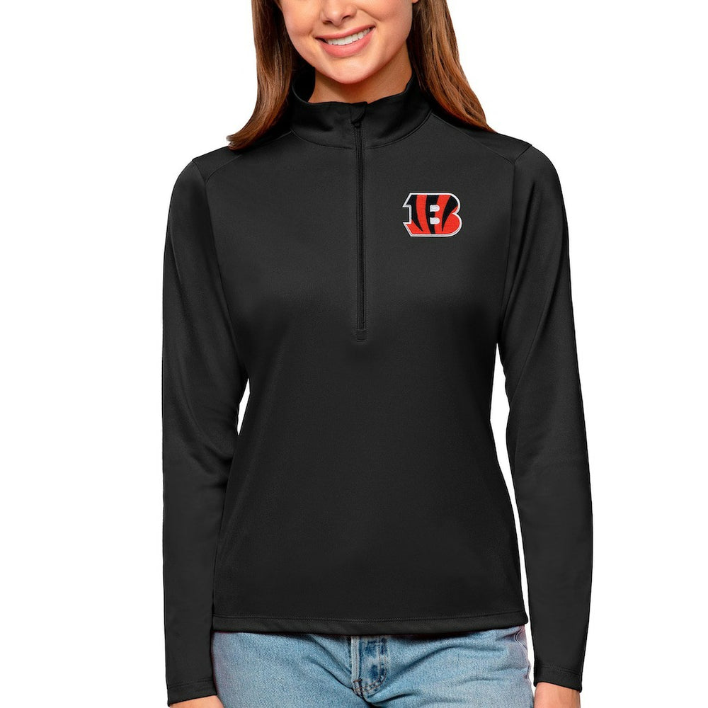 NFL Cincinnati Bengals Antigua Women's Tribute Half-Zip Top