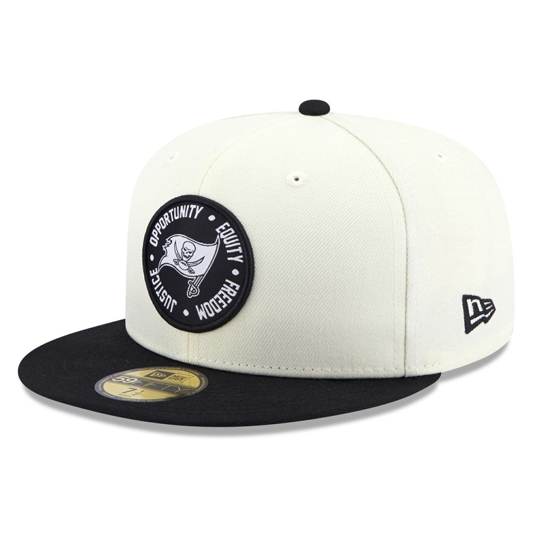 NFL Tampa Bay Buccaneers 2022 Inspire Change 59FIFTY Fitted Hat