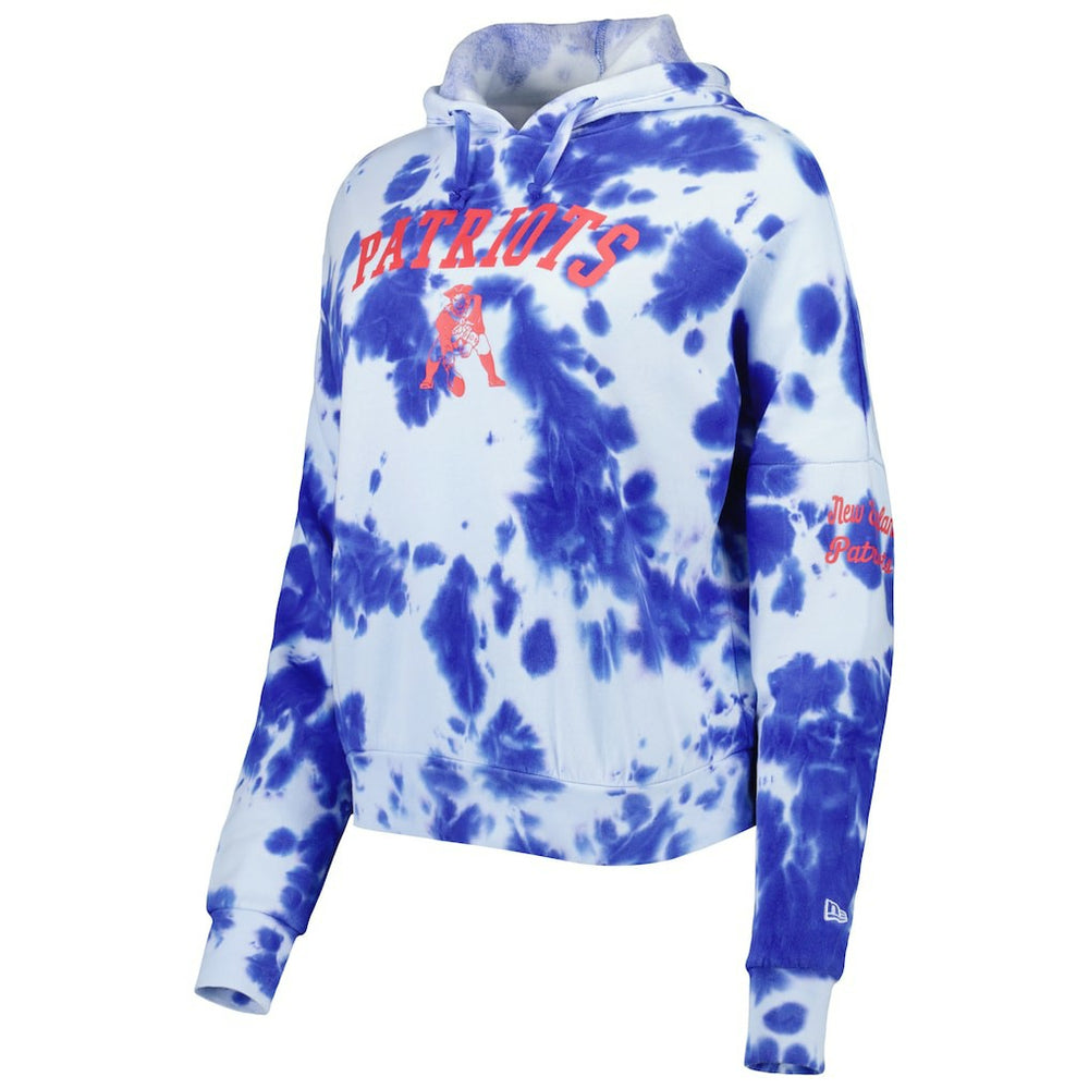 NFL New England Patriots Women's Cloud Dye Fleece Pullover Hoodie
