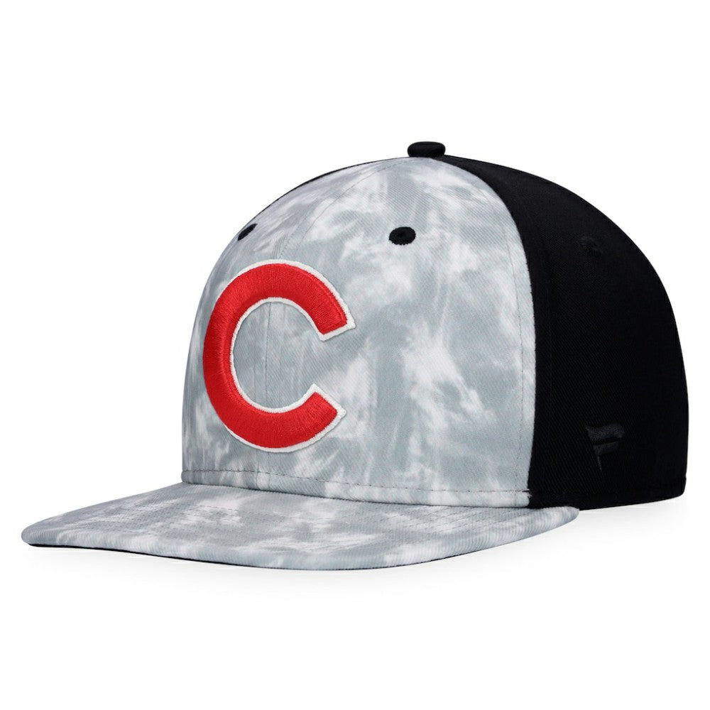 Chicago Cubs Majestic Smoke Dye Snapback Hat - Gray