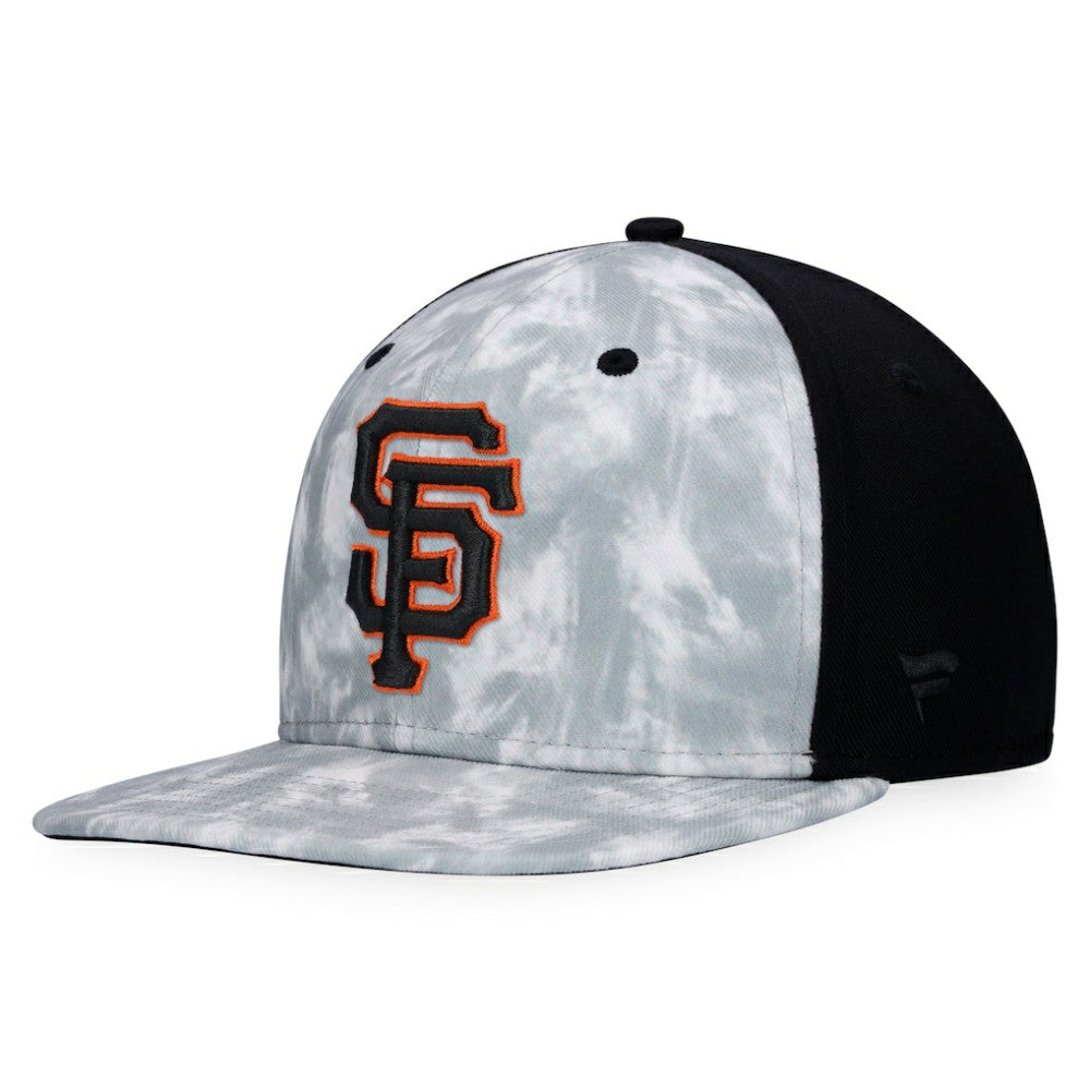 San Francisco Giants Majestic Smoke Dye Snapback Hat - Gray