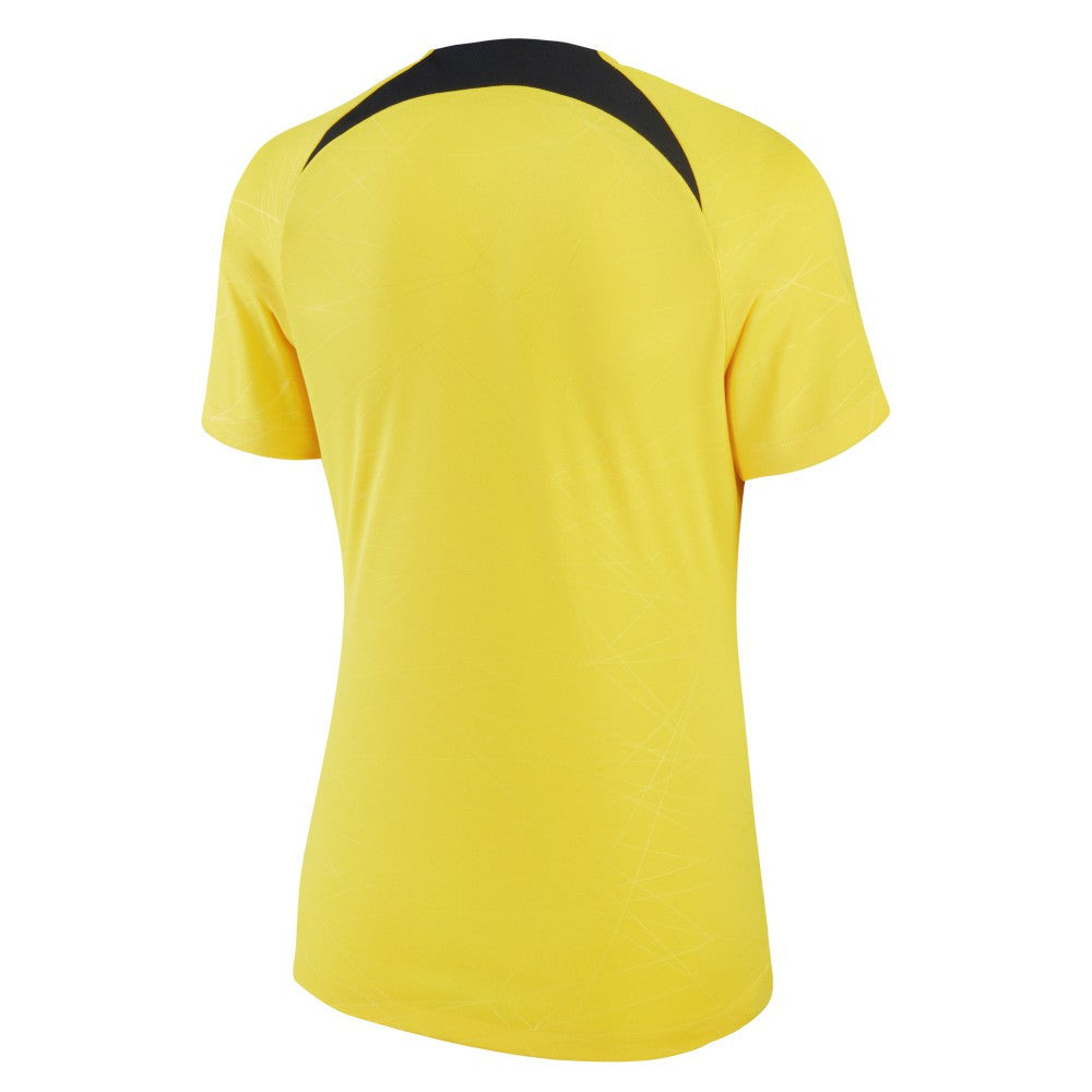 Paris Saint-Germain Jordan Brand Women's 2022/23 Pre-Match Raglan Performance Top / Soccer Outlet