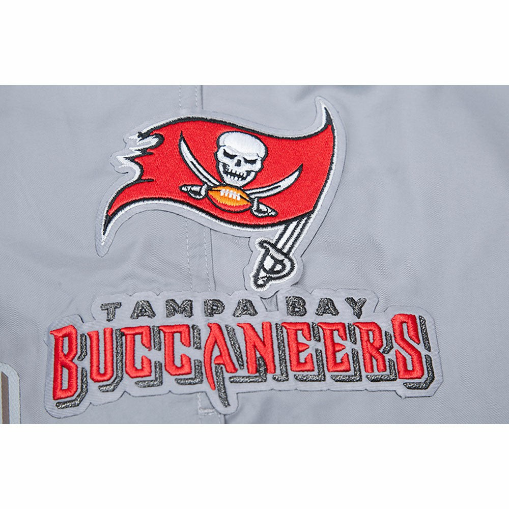 NFL Tampa Bay Buccaneers Pro Standard Woven Shorts