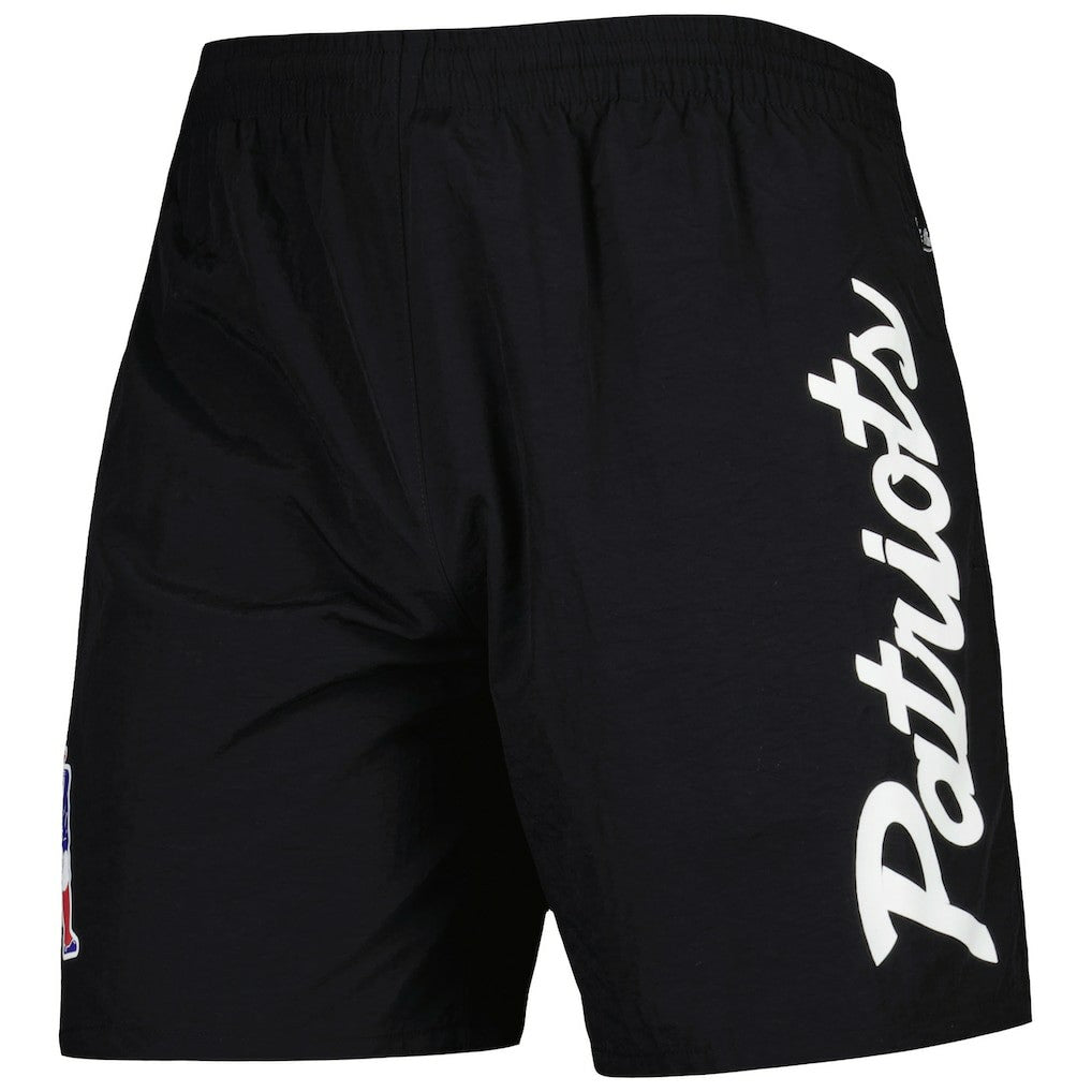 NFL New England Patriots Team Essentials Nylon Shorts
