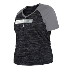 Chicago White Sox Women's Plus Size Space Dye Raglan V-Neck T-Shirt - Black | New Era