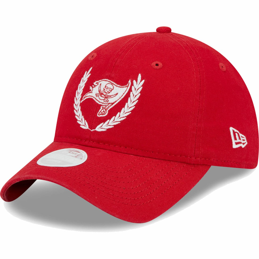 NFL Tampa Bay Buccaneers Women's Leaves 9TWENTY Adjustable Hat