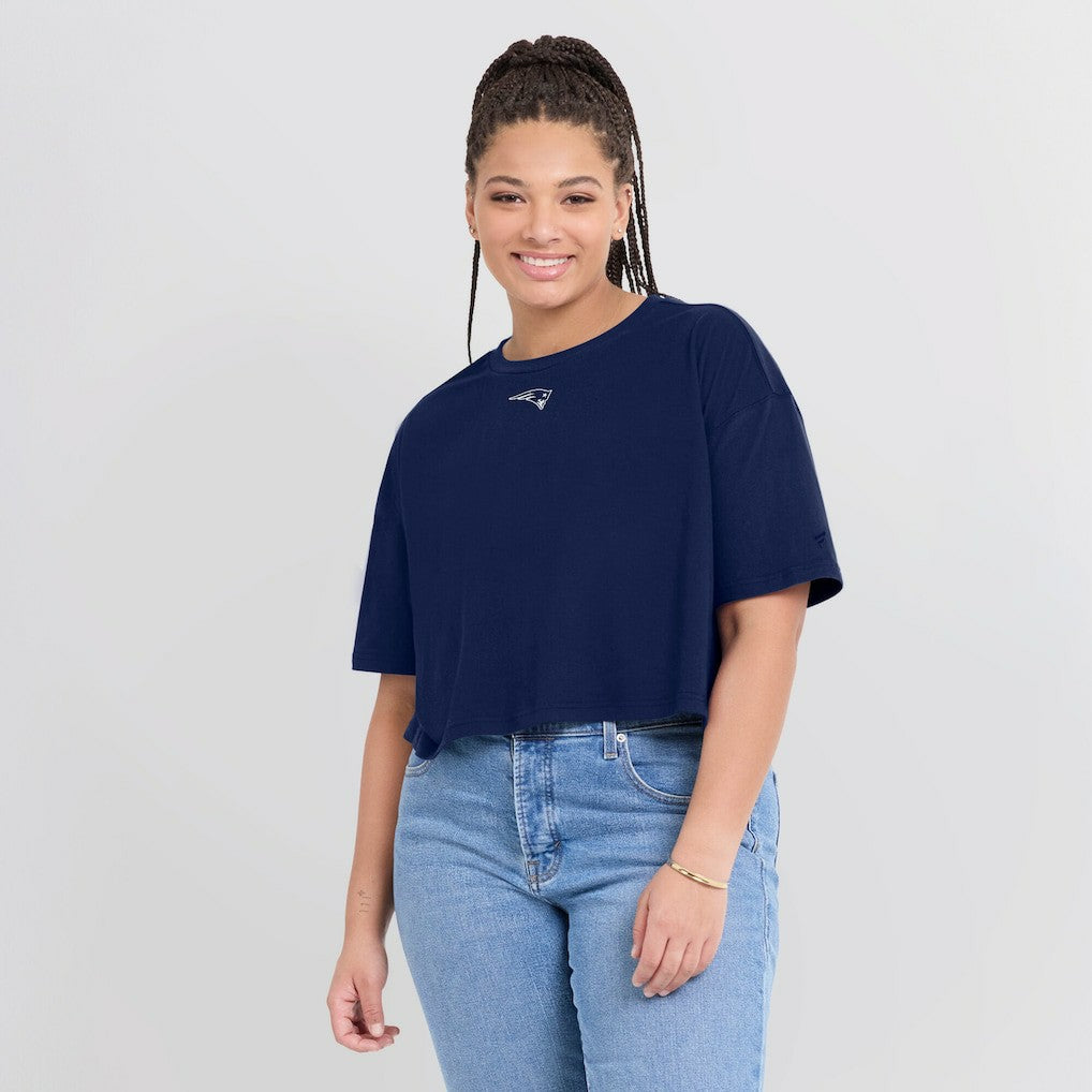 NFL New England Patriots Women's Elements Super Soft Boxy Cropped T-Shirt