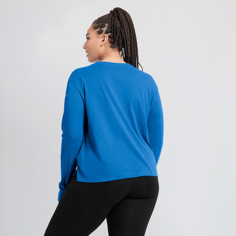 NFL Los Angeles Chargers Women's Modest Crop Performance Long Sleeve T-Shirt