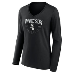 Chicago White Sox Women's Live For It Long Sleeve Long Sleeve V-Neck T-Shirt - Black