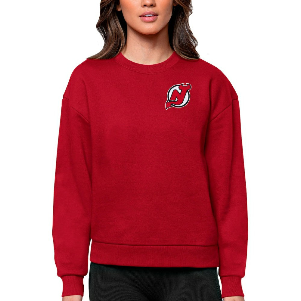 New Jersey Devils Antigua Women's Victory Crewneck Pullover Sweatshirt