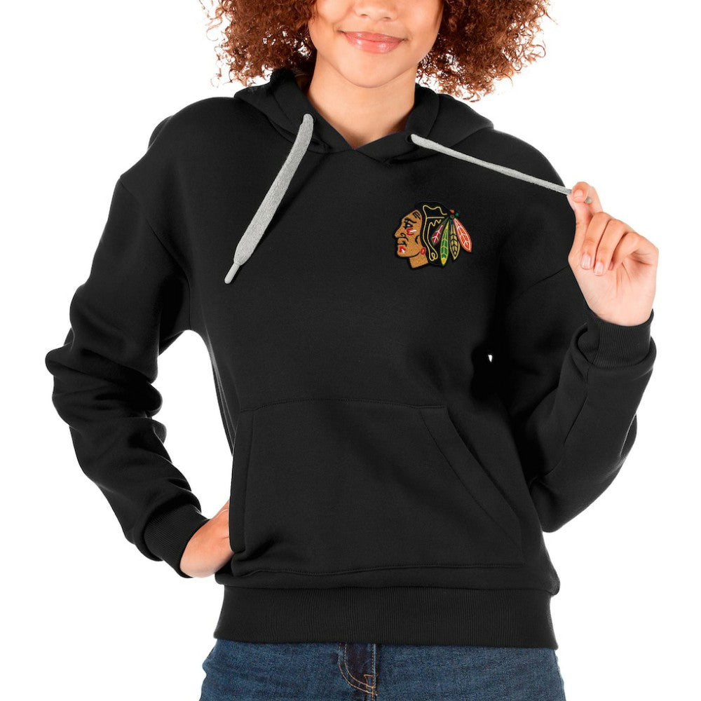 Chicago Blackhawks Antigua Women's Victory Pullover Hoodie