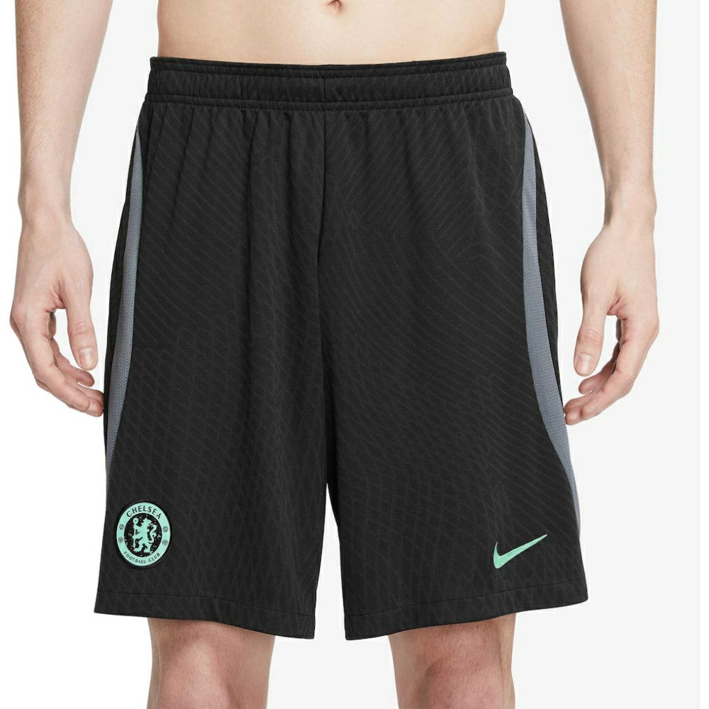 Chelsea 2023/24 Strike Performance Shorts / Soccer Online