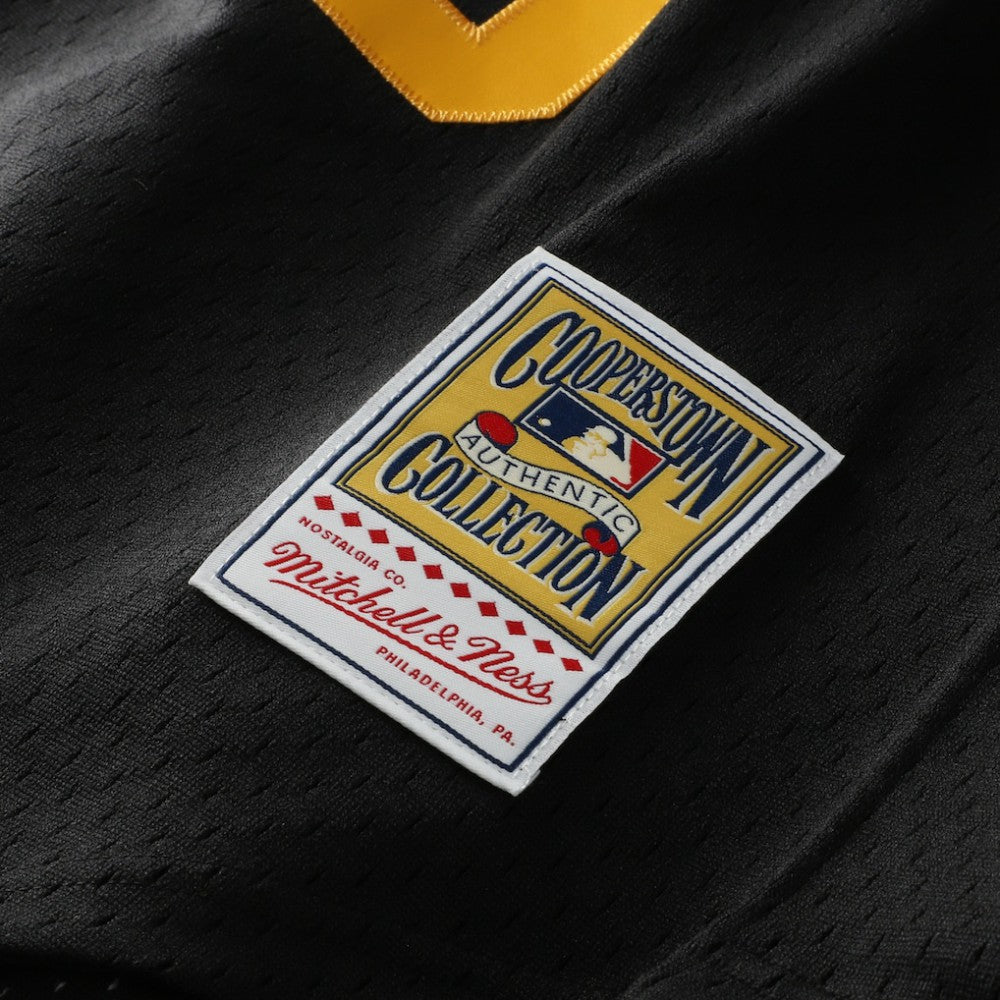 Willie Stargell Pittsburgh Pirates Authentic Batting Practice Jersey - Black | Mitchell & Ness