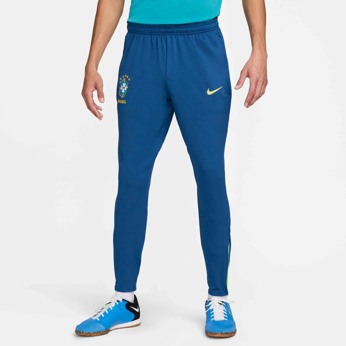 2024-25 Brazil Men's Strike Soccer Pants KPZ | Hot