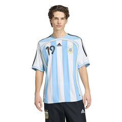 2006 Argentina Men's Retro Stadium Home Messi #19 Soccer Jersey  | Outlet