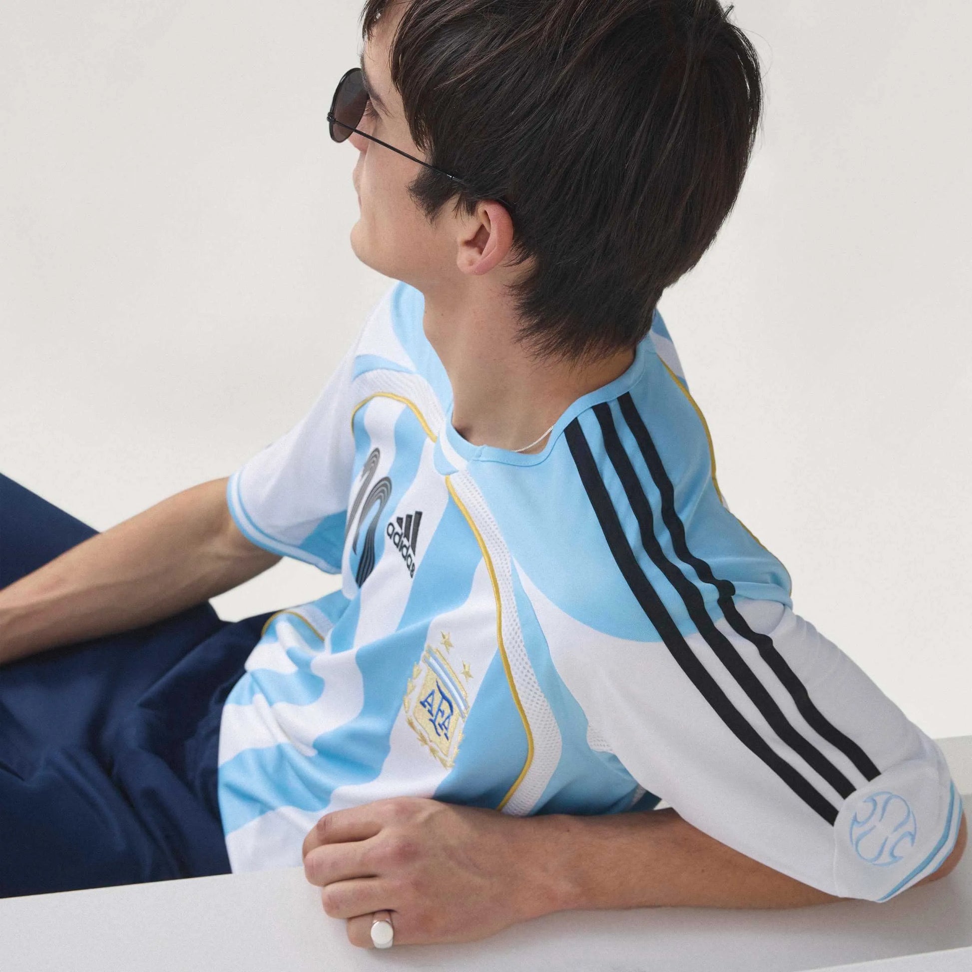 2006 Argentina Men's Retro Stadium Home Messi #19 Soccer Jersey  | Outlet