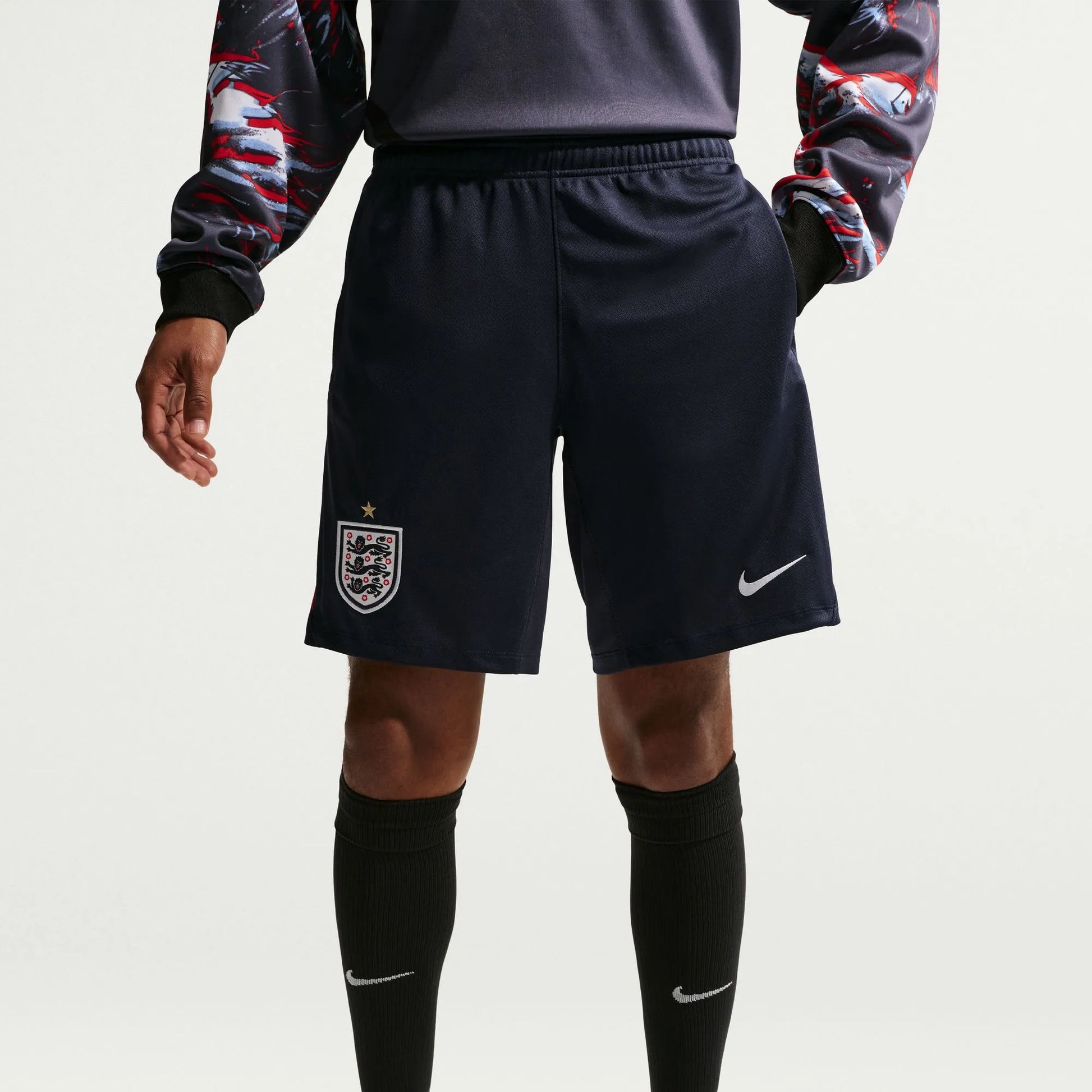 2026-27 England Men's Strike KZ Shorts  | Outlet
