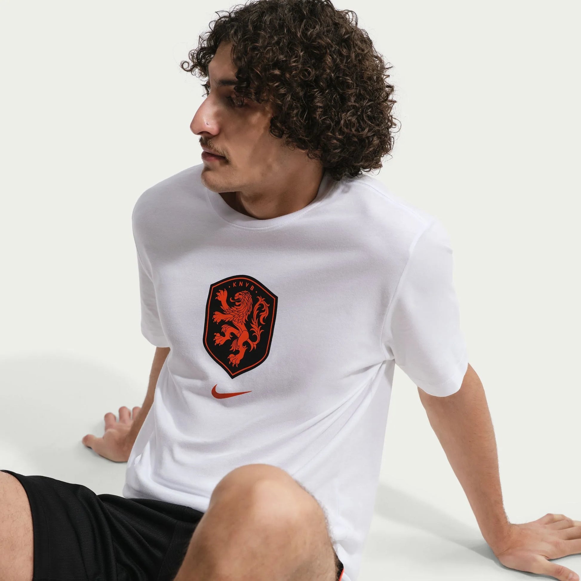 2026-27 Netherlands Men's Crest Tee  | Outlet